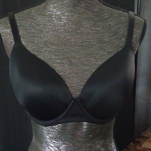 NWT  VICTORIA SECRET PINK WEAR EVERYWHERE LIGHTLY LINED BRA 36D